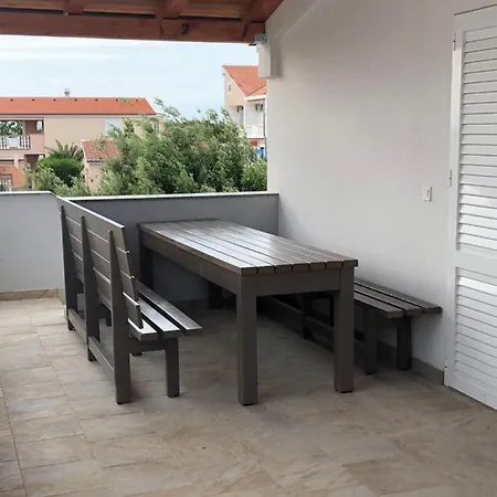 Lovrencic Apartment Vrsi