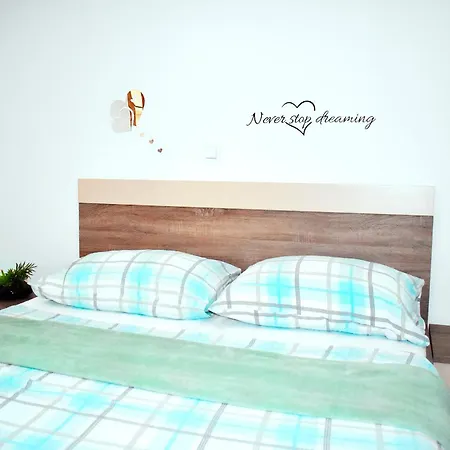 Lovrencic Apartment Vrsi