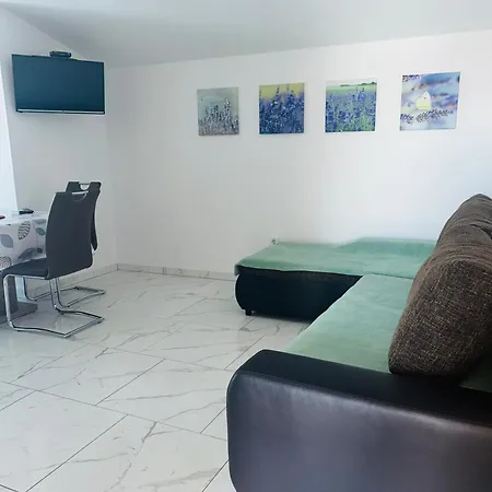 Apartment Lovrencic Vrsi