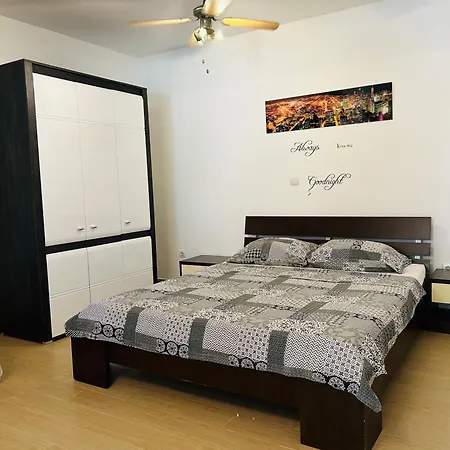 Lovrencic Apartamento *