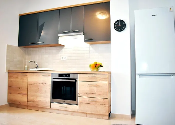 Lovrencic Apartment Vrsi