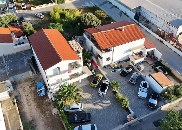 Lovrencic Апартаменты