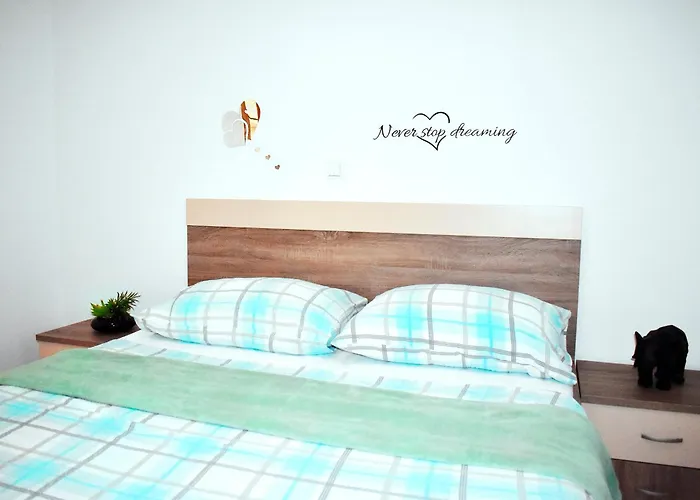 Lovrencic Apartment Vrsi