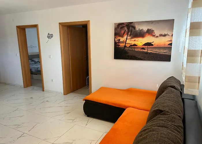 Lovrencic Apartment *