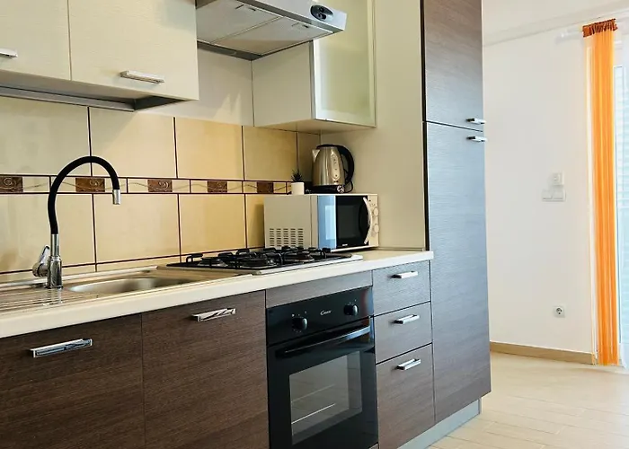 Lovrencic Апартаменты Врси